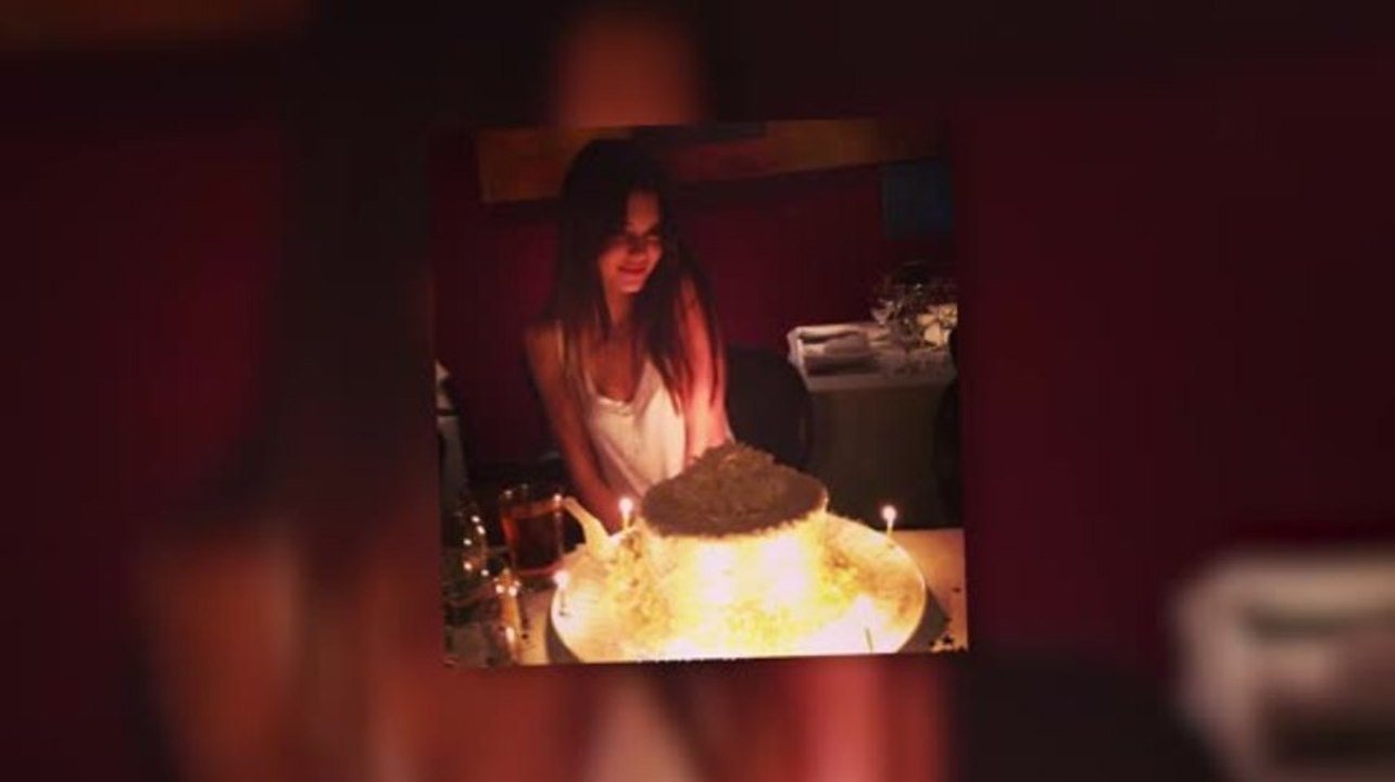 Kendall Jenner feiert ihren 18ten Geburtstag mit einem Maskenball