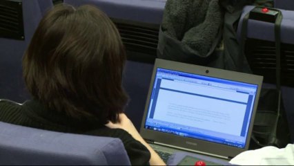 Zone euro: reprise un peu moins forte que prévu en 2014