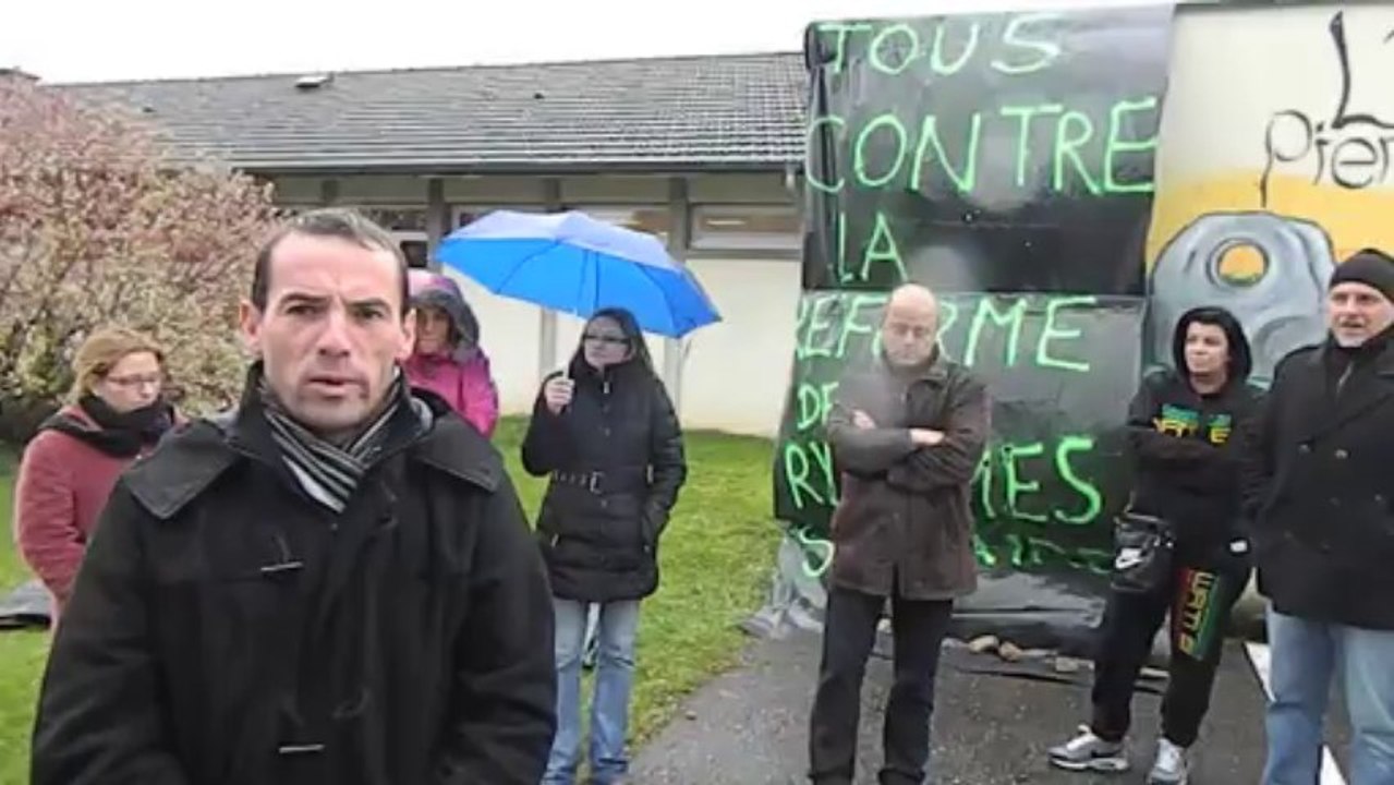 RYTHMES SCOLAIRES A TRAVES : LES PARENTS D'ELEVES INQUIETS