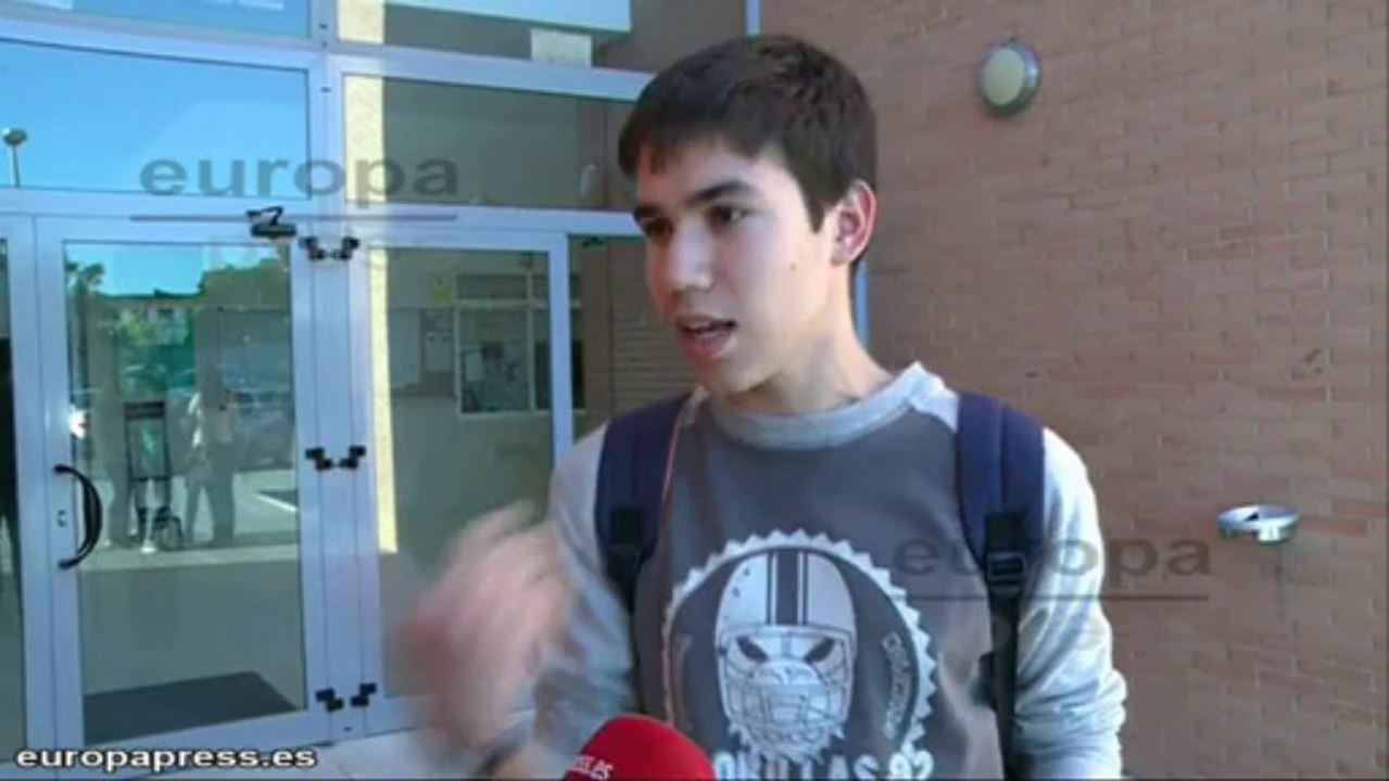 Alumnos extremeños piden mayor control en las becas