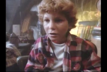 Plus On Est De Fous (Just Say No Fun) [E06]