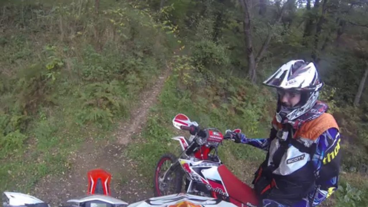 Sortie Enduro Auvergne 1-11-2013 Partie 9 JLou