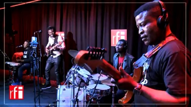 BLACK BAZAR - Couleurs Tropicales