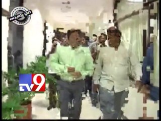 Chandrababu satires on poitics in Twitter - Journalist Diary