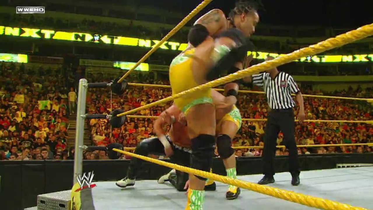 NXT 10-11-2011