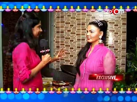 Rakhi Sawant comments on Katrina Kaif's Bikini Pictures, Priyanka Chopra, Salman Khan & others