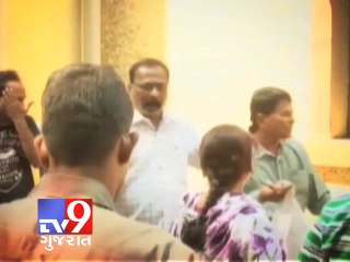 Two arrested for producing fake documents to get job in Mumbai - Tv9 Gujarat