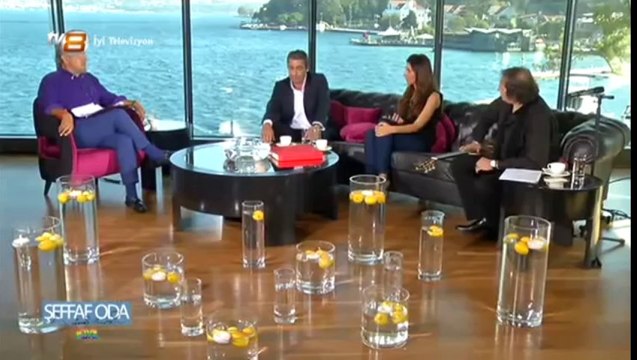 ŞEFFAF ODA _ Hatice Şendil & Erkan Petekkaya & Recep Aktuğ