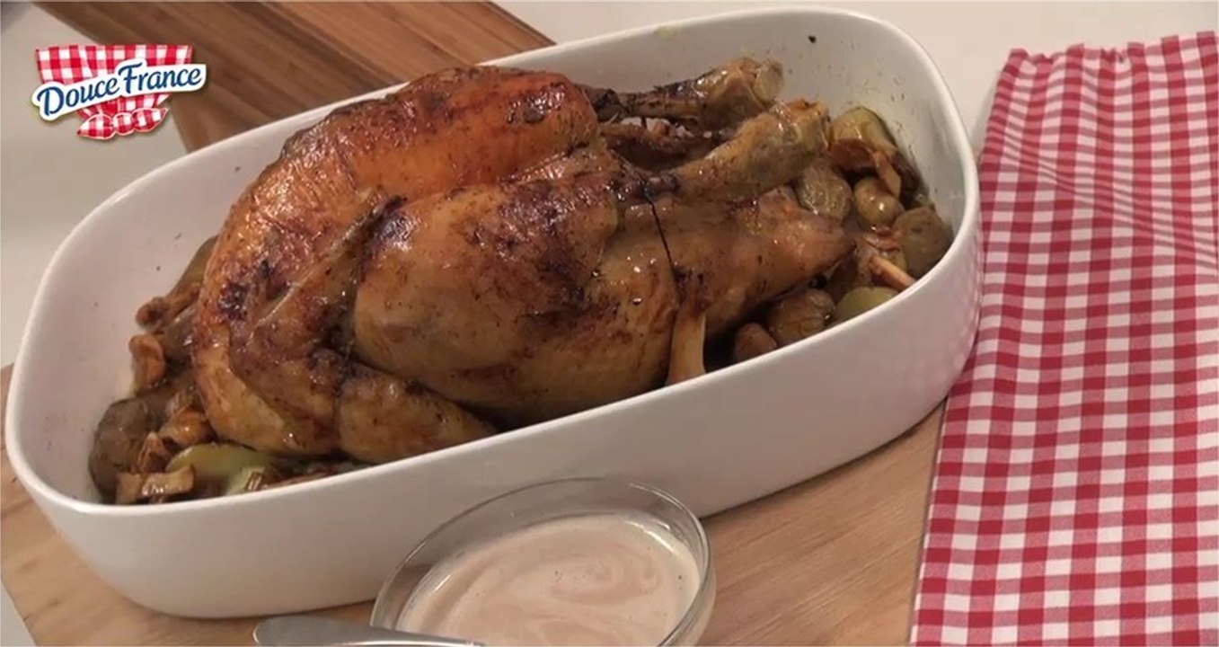 Recette de Chapon aux girolles, sauce foie gras - 750 Grammes