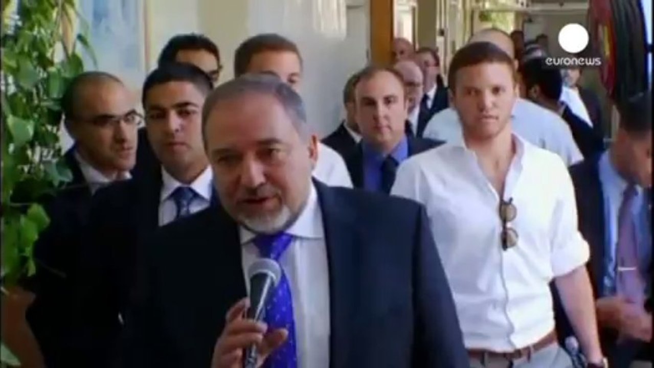Eski İsrail Dışişleri Bakanı Lieberman aklandı