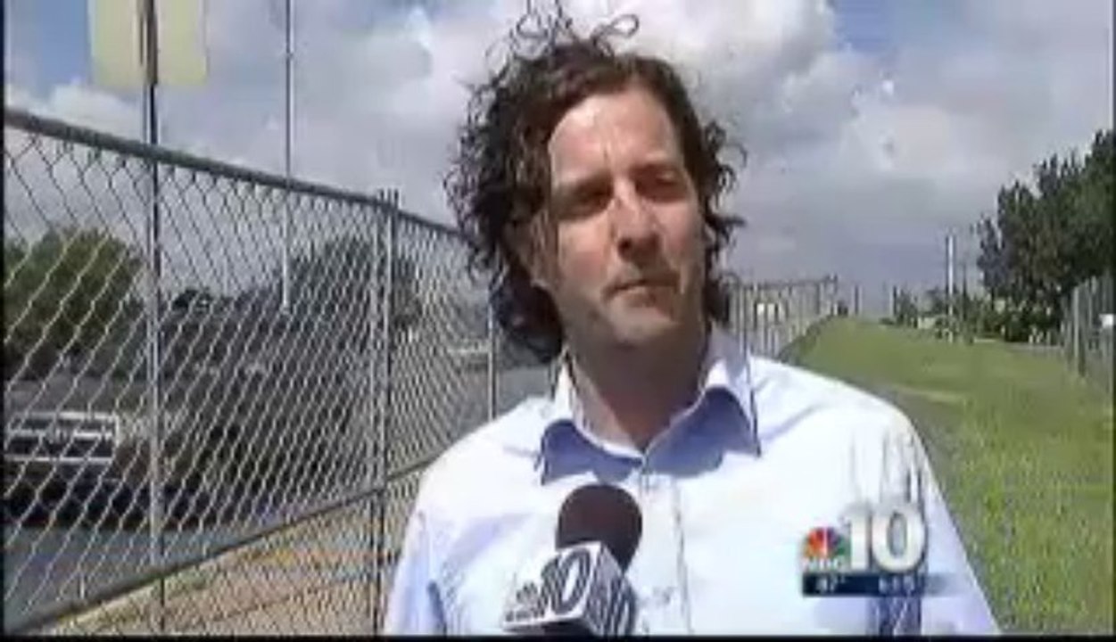 8-Foot-High Fences Close in "Made in America"