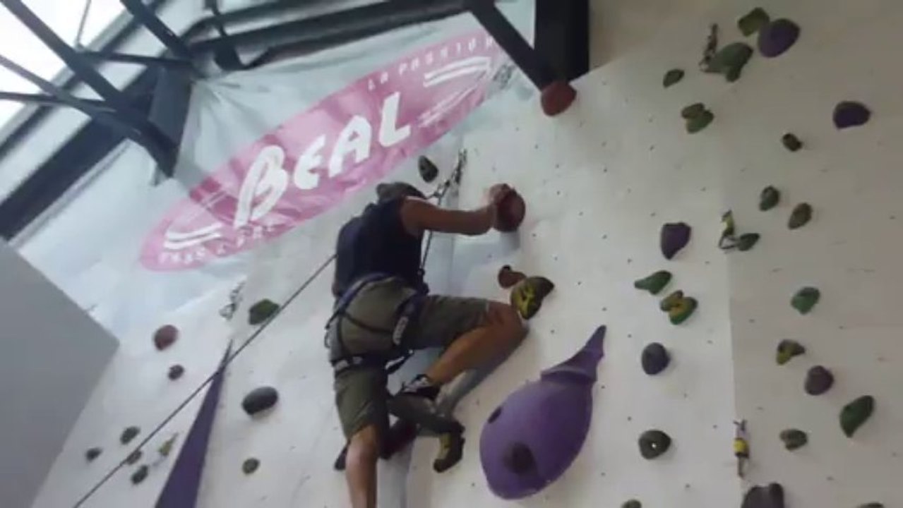 Mur d'escalade en salle