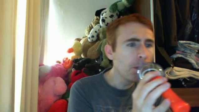 Wiwi égratigne Atlas de Francis Lalanne