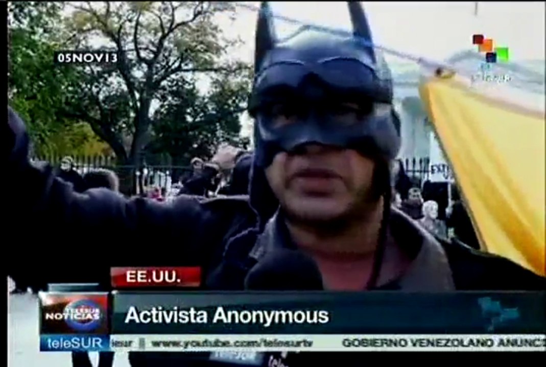 Movimiento "Anonymous" marcha por las calles de Washington