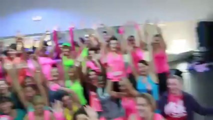 ZUMBA FLUO - Baila 0311 13