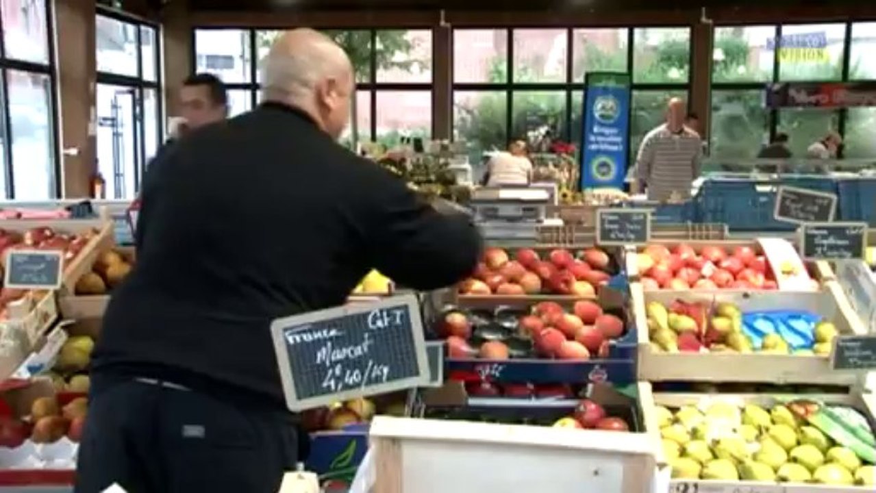 Des pommes, des poires et des................. pour les enfants de l'école St Joseph du Cateau