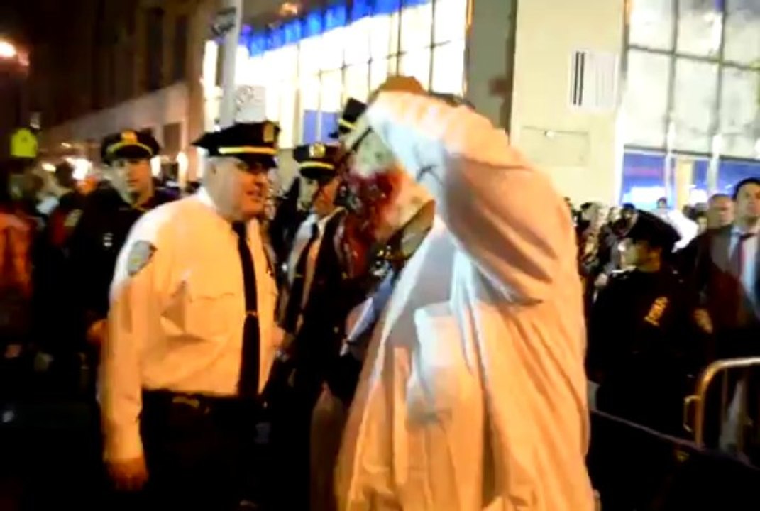 NYC Halloween Village Parade 10-31-2013: Parade Route - Part 3