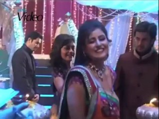 Mukta gets engaged to Vishnu