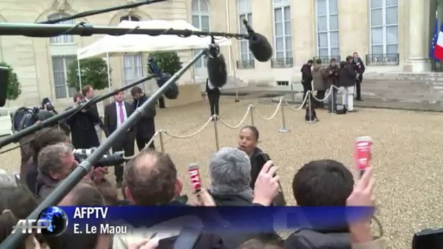 Racisme: il ne faut rien laisser passer , dit Ayrault