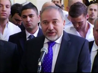 Israël: Lieberman, acquitté, va faire son retour au gouvernement