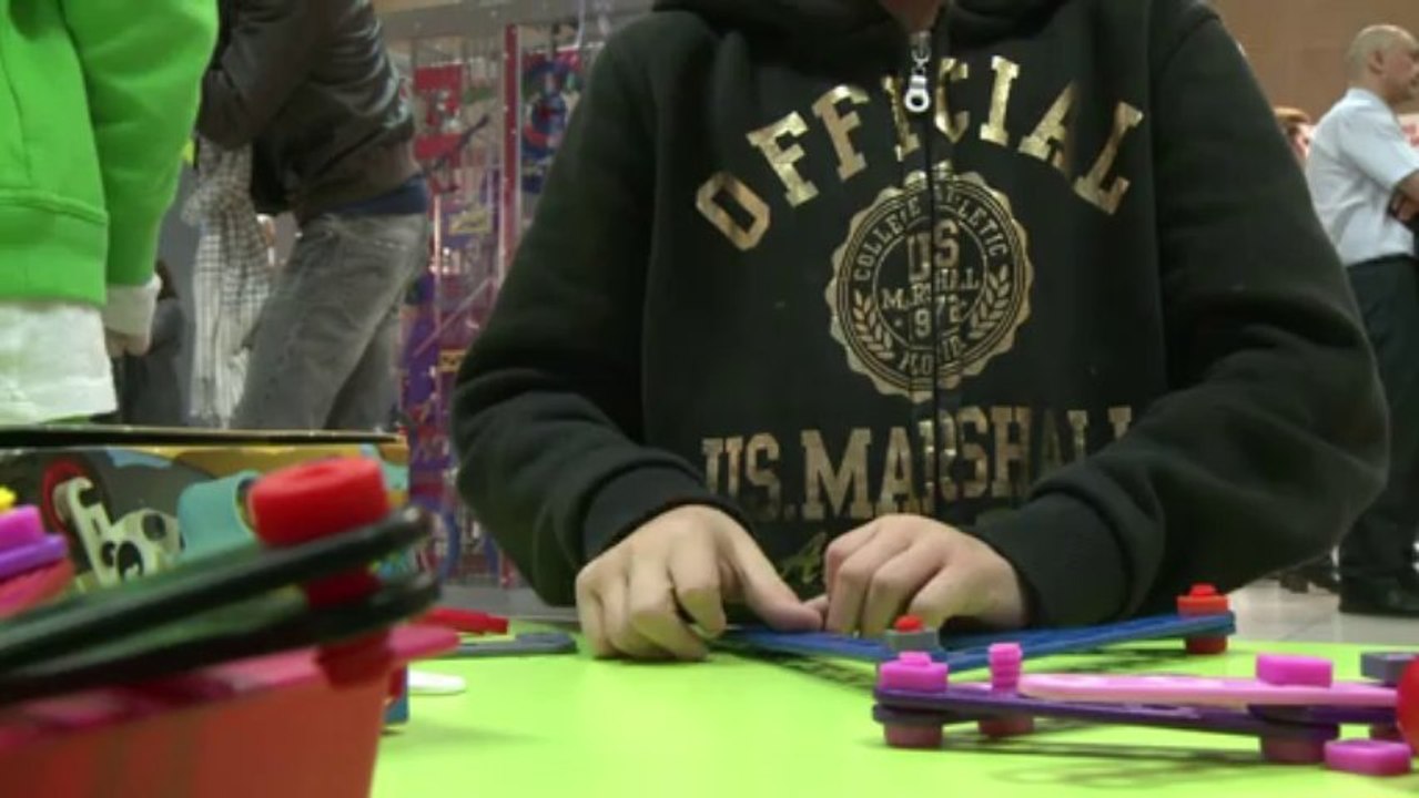 Calais inaugure son laboratoire ludique Meccano