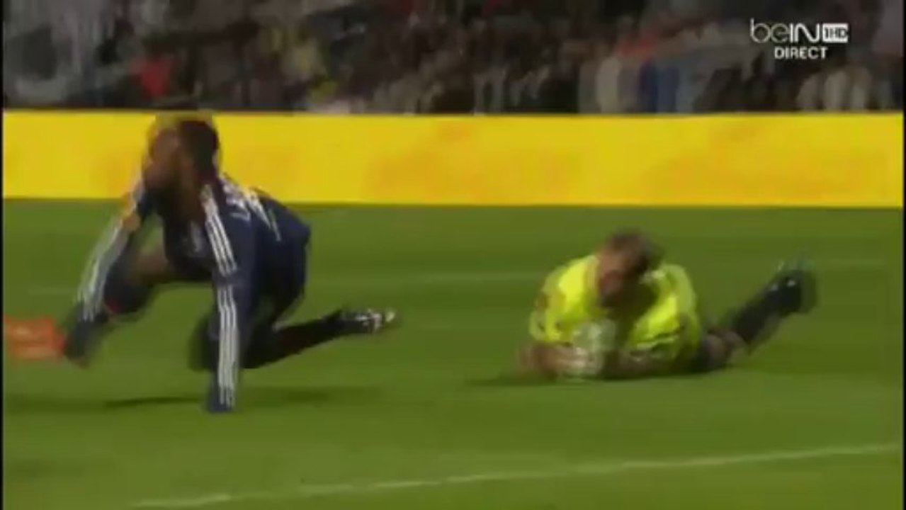 Alexandre Lacazette dive against Rijeka | 2013