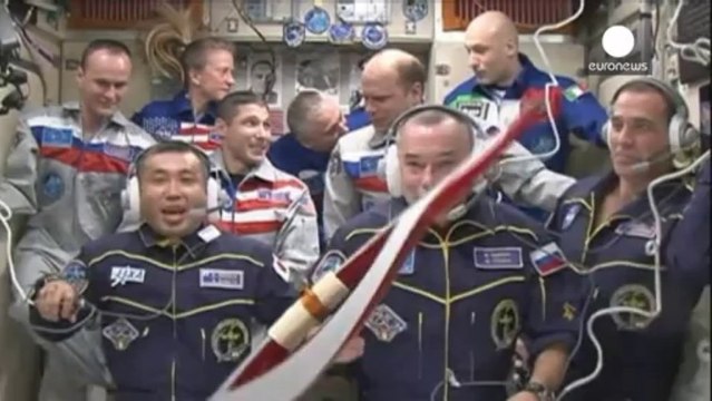 La torcia olimpica di Sochi 2014 è sulla Stazione Spaziale Internazionale