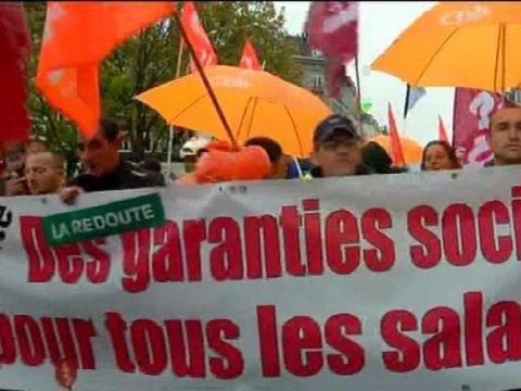 Plan social à La Redoute: environ 1.200 salariés dans les rues de Lille - 07/11