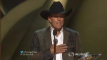 George Strait takes the top honor at the CMA Awards