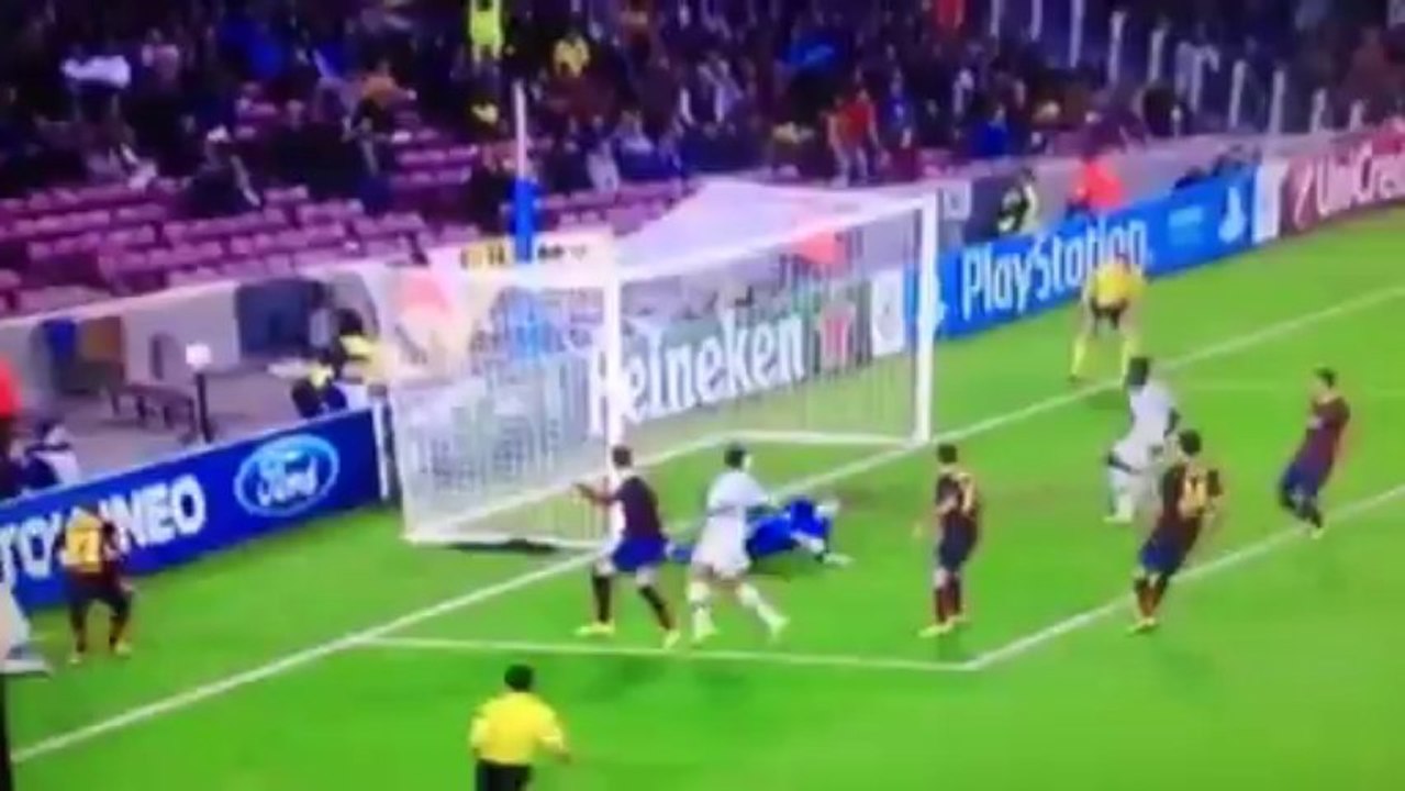 FC Barcelone vs AC Milan (3-1) le but de Piqué(Kaka)