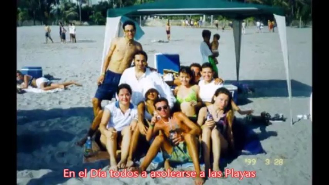 GEMELAS Working a Life 002 Twns Am - Performance & Gogos