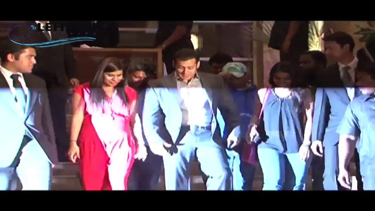 Bigg Boss 7 Salman Khan Says Sorry Kushal Tandon Enters Home