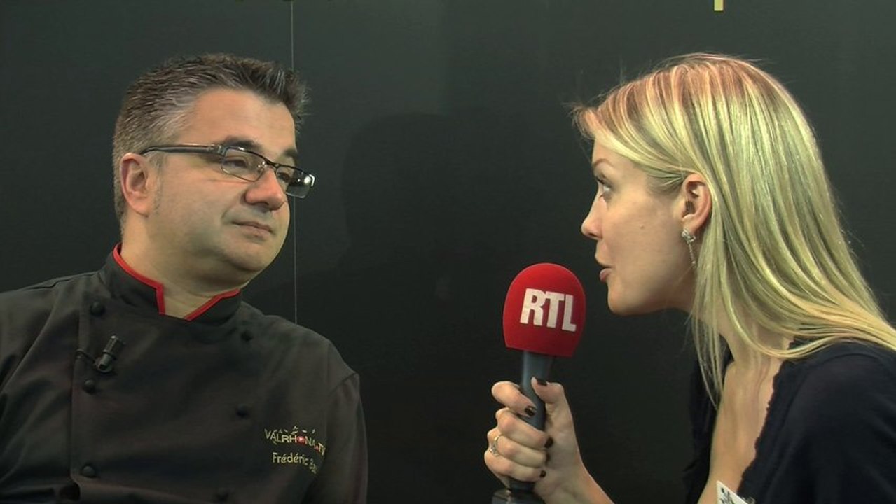 Salon du Chocolat 2013 : Claire Verneil avec Frédéric Bau, l'Ecole du Grand Chocolat Valrhona