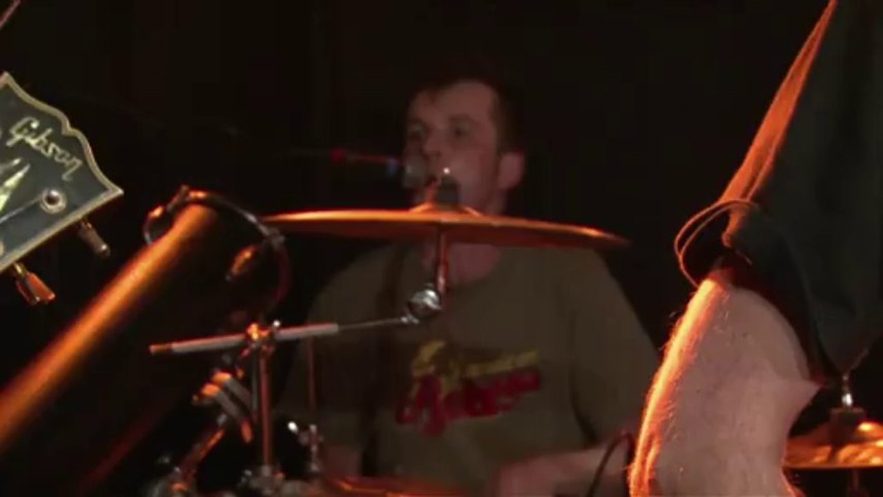 Six8 : It comes and goes out / The question