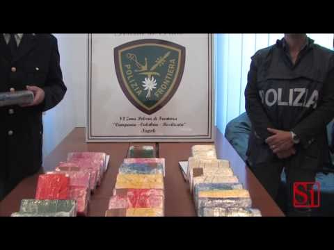 Napoli - Cocaina dalla Spagna, maxi sequestro al porto (07.11.13)
