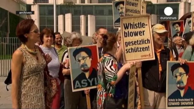 Claims Snowden used colleagues logins to access US spying data