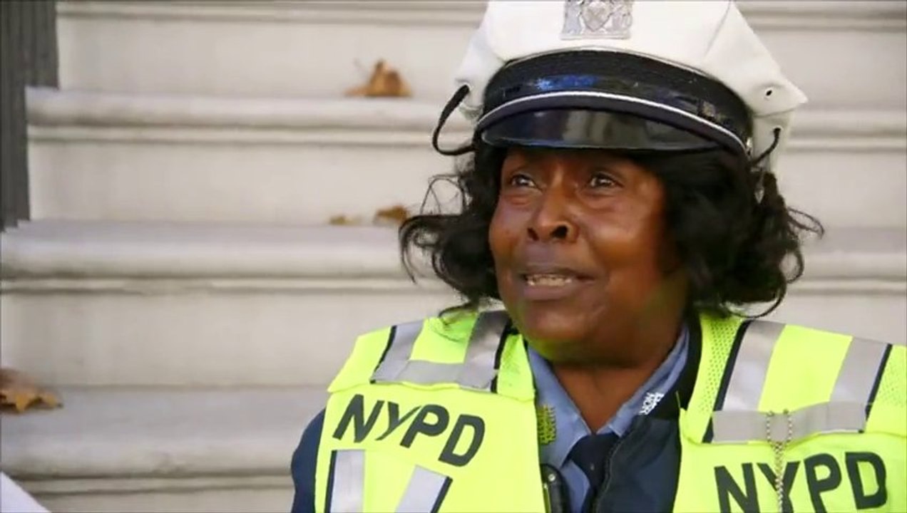 NYPD'S DANCING TRAFFIC COP
