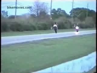 - Video - Moto - Accident 2 Motos - (1)