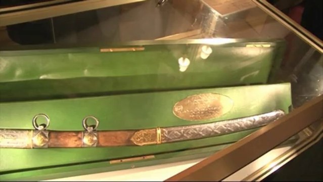 Osenat - L'Empire à Fontainebleau - 17/11/2013 - 5, rue Royale - 77300 Fontainebleau - France