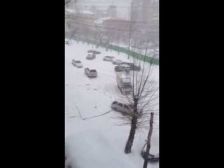 Icy Conditions in Russia Cause Cars to Slide like Clumsy Ballet Dancers