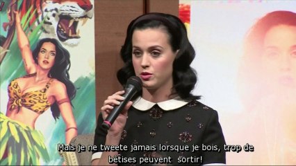 Pour Katy Perry, boire ou être sur Twitter, il faut choisir