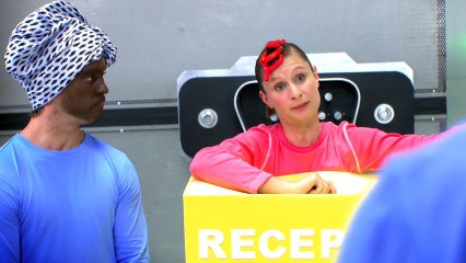 Slash//Slash : your computer is alive