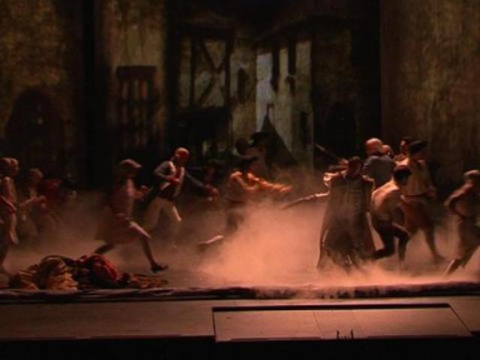 "1789, les amants de la Bastille": six blessés graves dans une explosion - 08/11