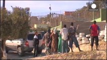 Morocco: immigrants persist in attempts to scale border fence