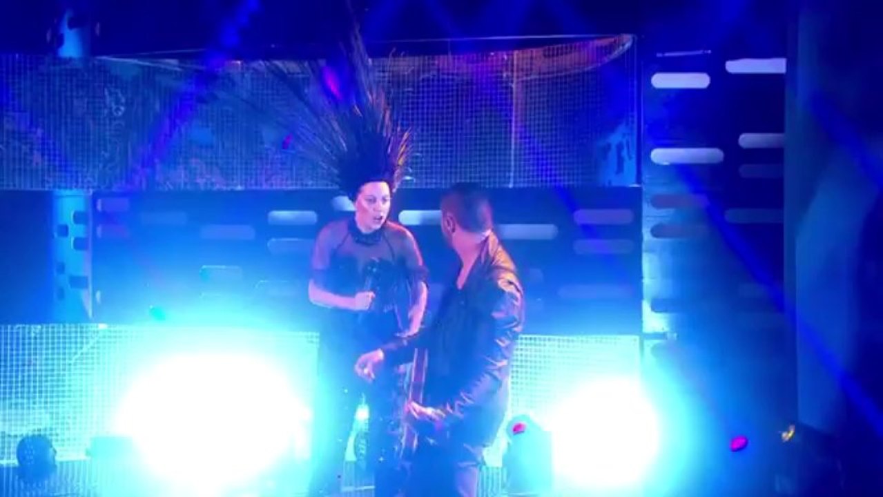 Lady Gaga - Do What U Want (Live @ Graham Norton Show) download HD