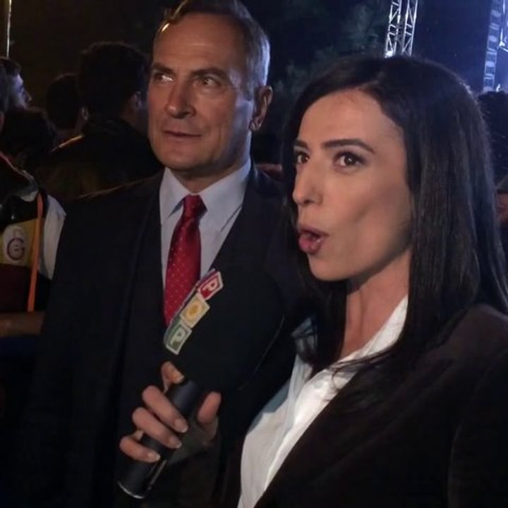 Avcilar Belediye Baskani Mustafa Degirmenci  29 Ekim Cumhuriyet Bayrami Bengu Konseri Kral Pop Tv'de