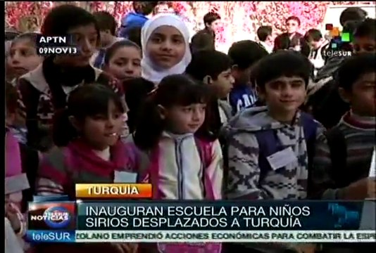 Turquía inaugura escuela para niños sirios desplazados