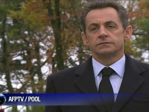 [Rappel]Sarkozy rend hommage à de Gaulle au 40e anniversaire de sa mort. [09.11.2010]