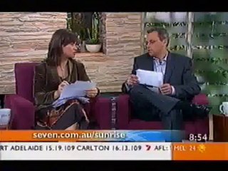 WEEKEND SUNRISE - Bette Midler (2005)