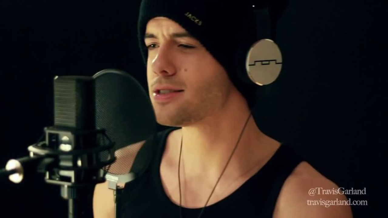 DIAMONDS _ ADORN (Rihanna _ Miguel Mash-Up) - Travis Garland